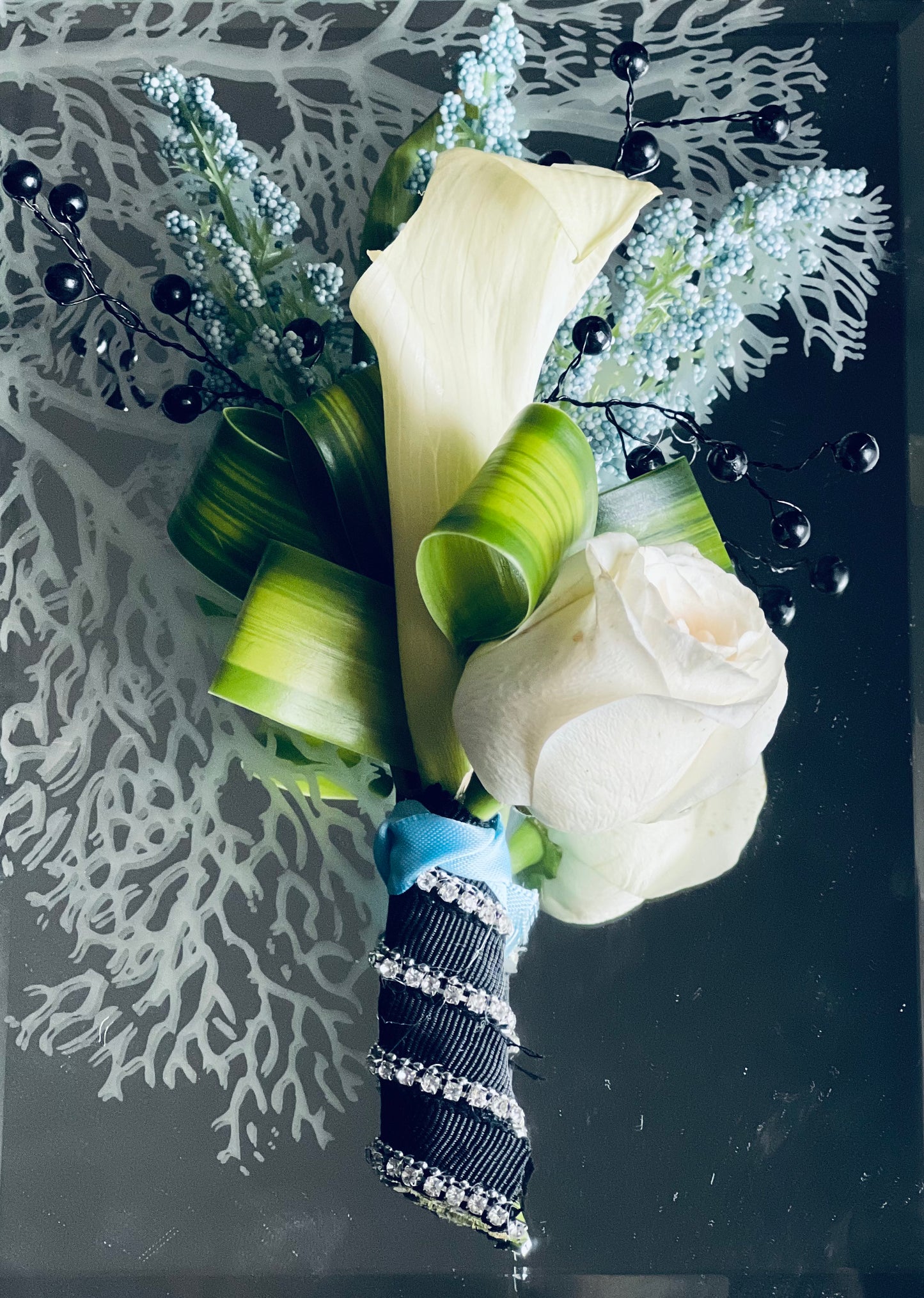 Elegant: Boutonniere